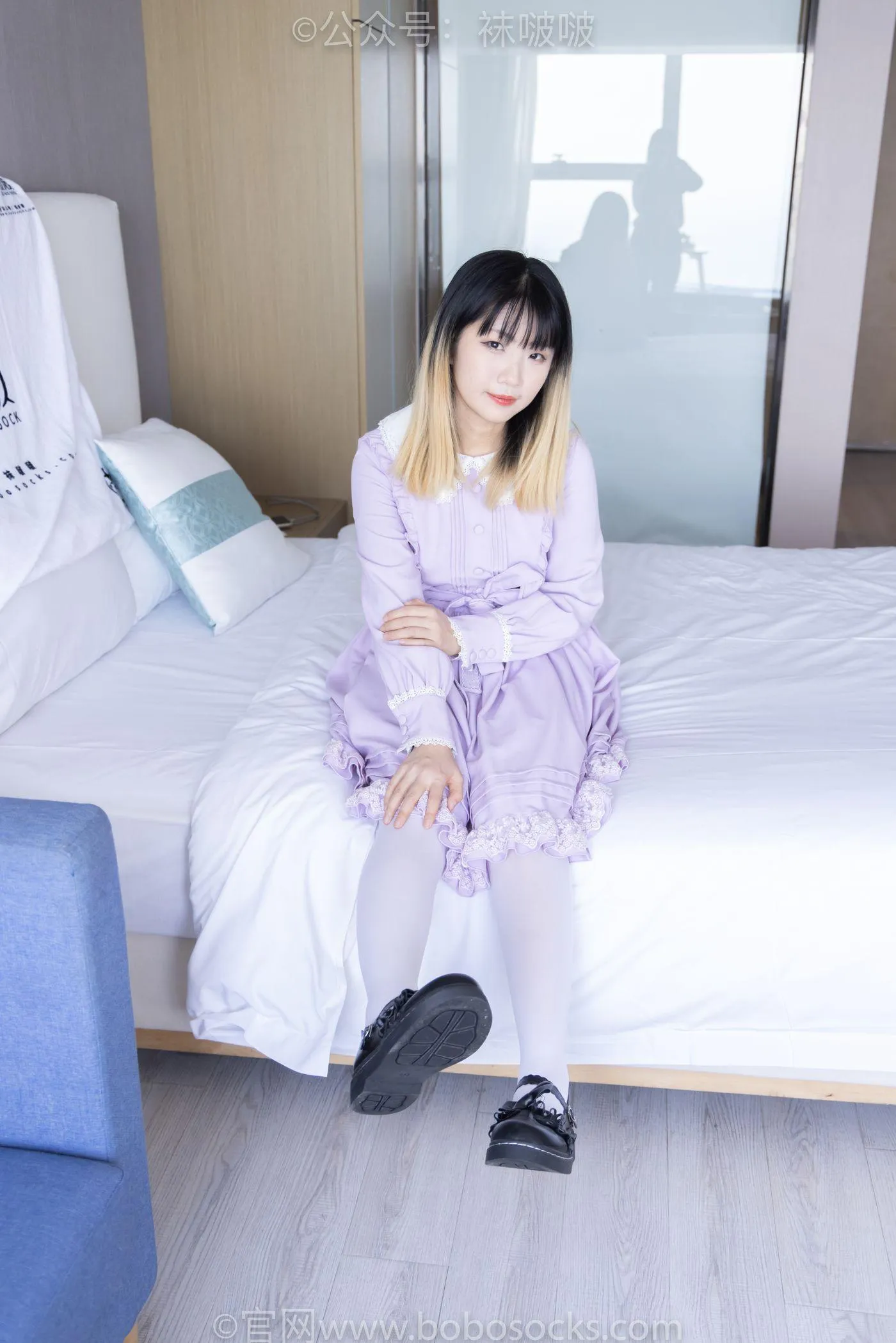 [BoBoSocks袜啵啵]NO.079 砂糖-皮鞋、厚白丝（花絮版） [140P]插图1